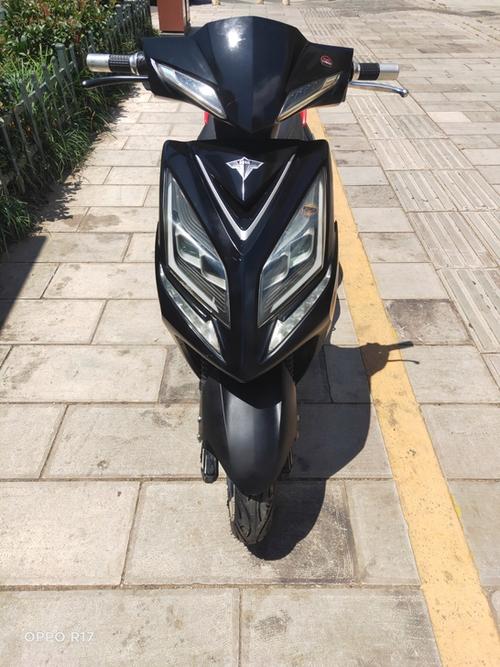台铃72伏电动自行车