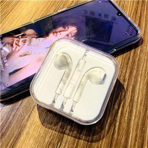 华为荣耀20耳机怎么用