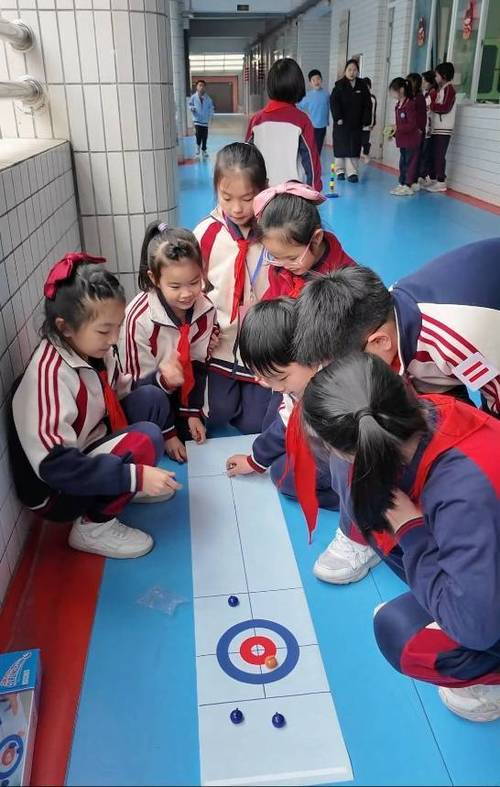 教室内游戏