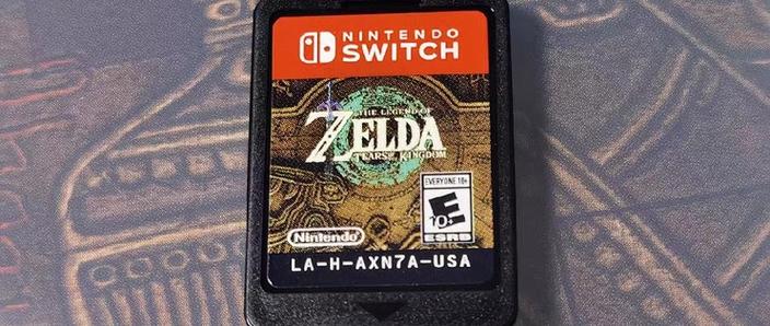 switch游戏卡玩完要拿出来吗