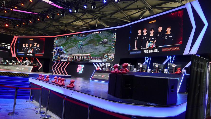 cf战队队徽的光圈怎么弄缩略图