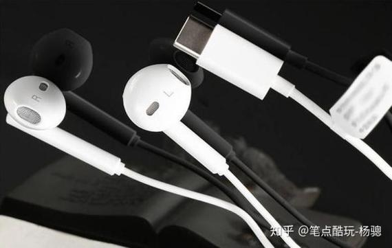 荣耀20无耳机孔