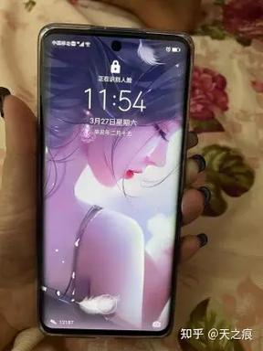 华为手机屏幕一会模糊一会清晰