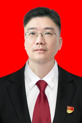 党工委书记和镇长哪个大