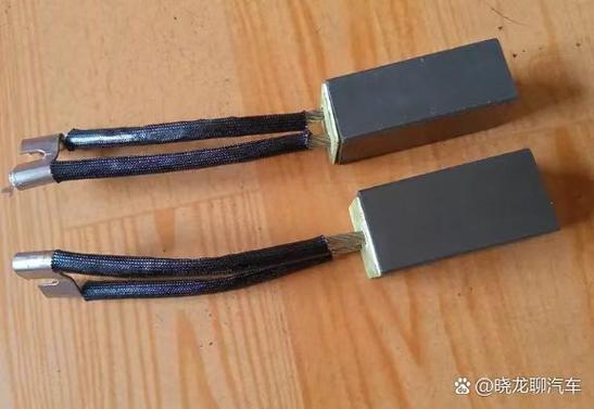 九阳豆浆机碳刷更换视频