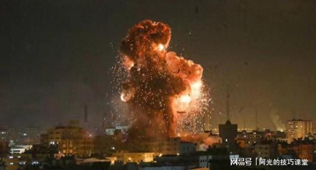 美军深夜空袭伊朗