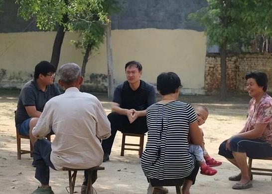 利用农村闲人赚钱