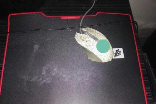 玩游戏鼠标间歇性卡顿