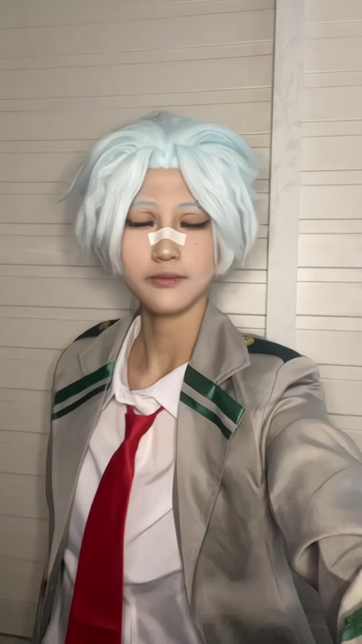 白云胧生日