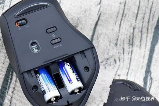 鼠标电池的好还是充电的好