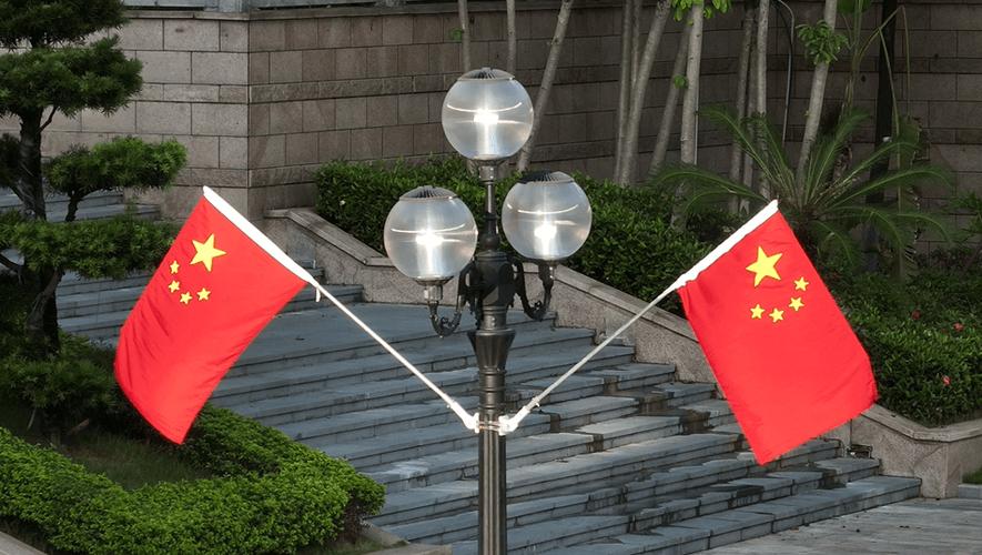 五星红旗旗杆什么颜色