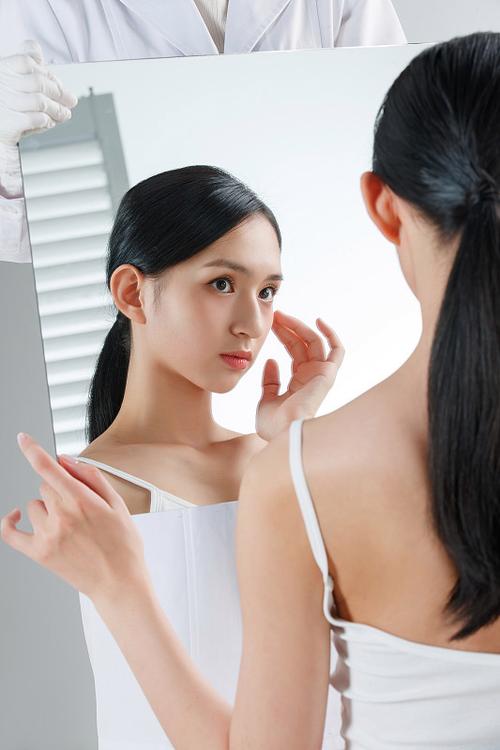 手机下载镜子照人脸