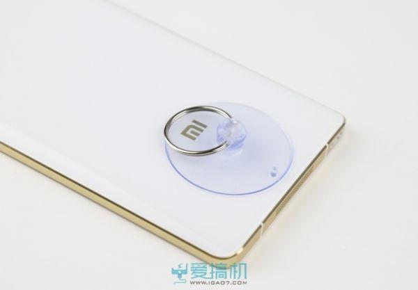 小米note后盖拆卸