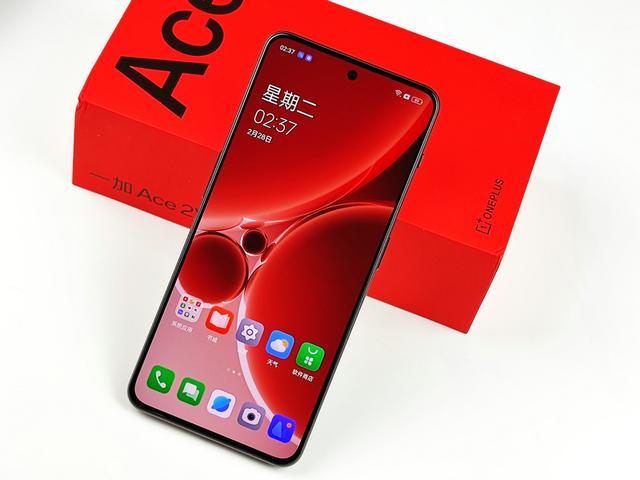 一加 Ace 2的满血版