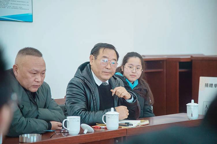 助学班还不如大专吗
