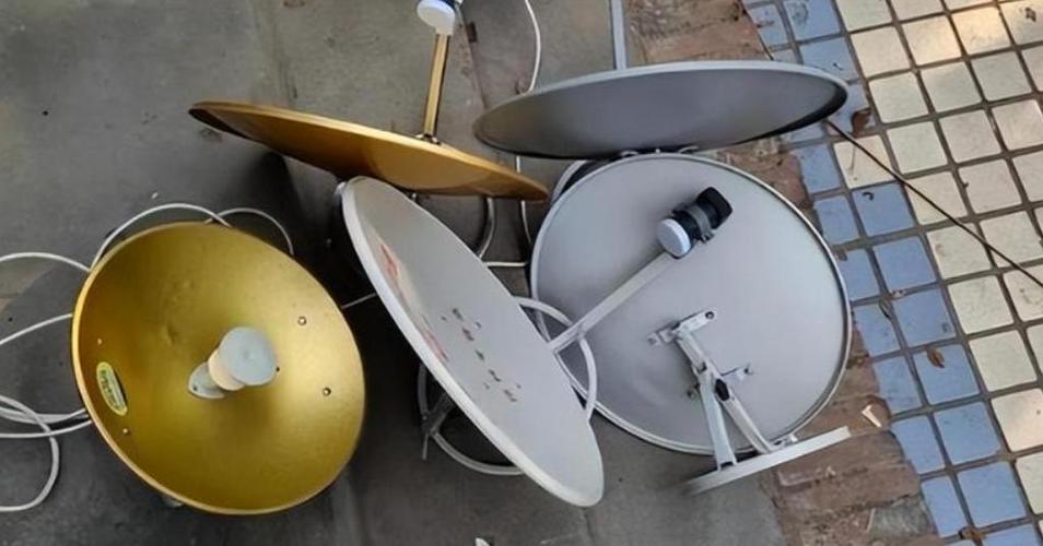 卫星锅放室内能用吗