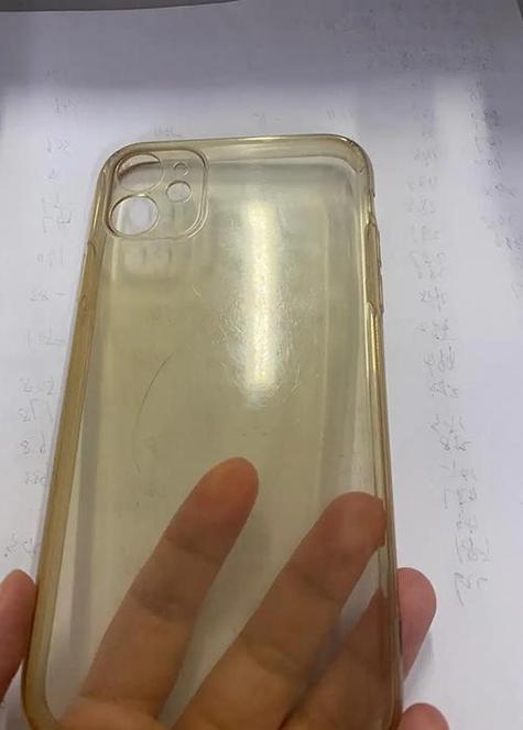手机膜和手机壳冲突如何处理