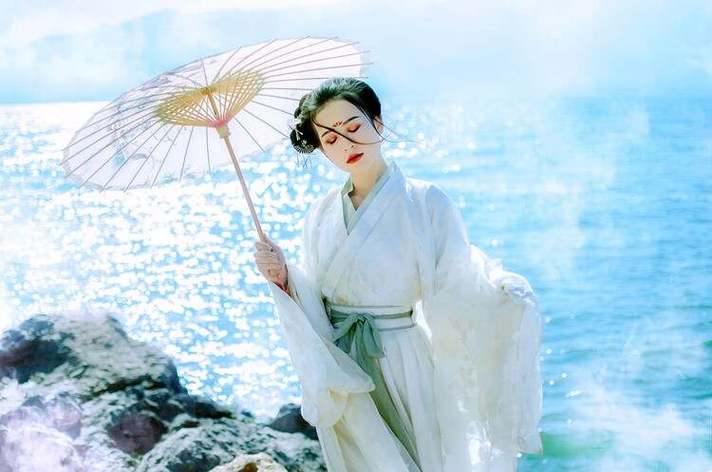 《月落花语》在线观看