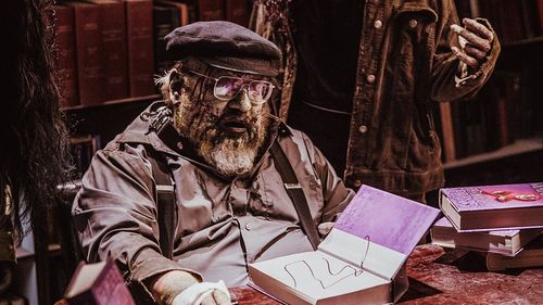 乔治rr马丁的作品游戏截图