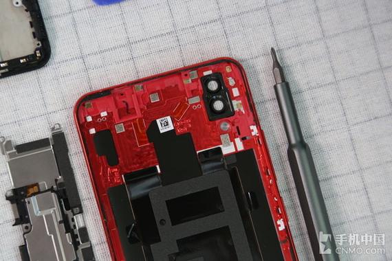 拆解一台vivox21屏幕的方法