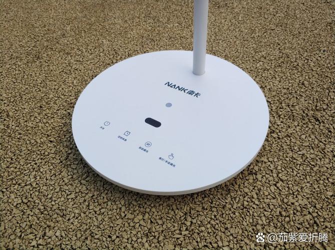 蓝光1080p伤眼睛吗