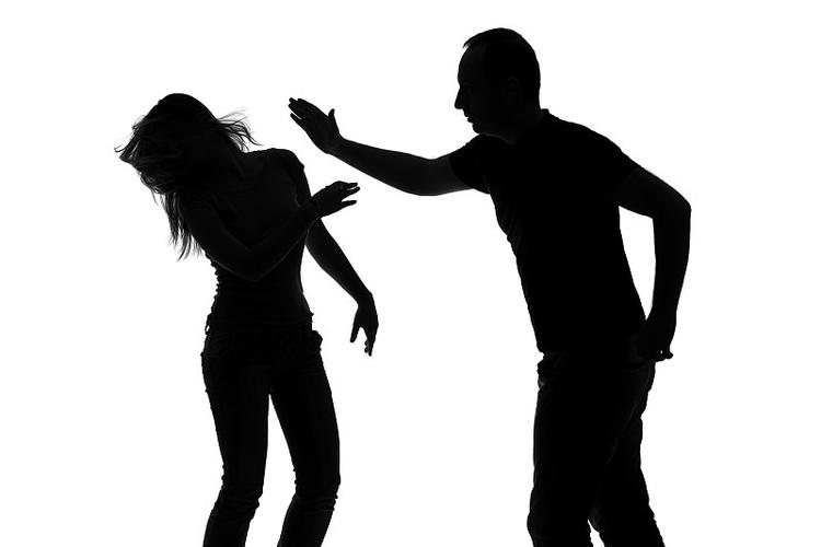 女人打男人耳光要负法律责任