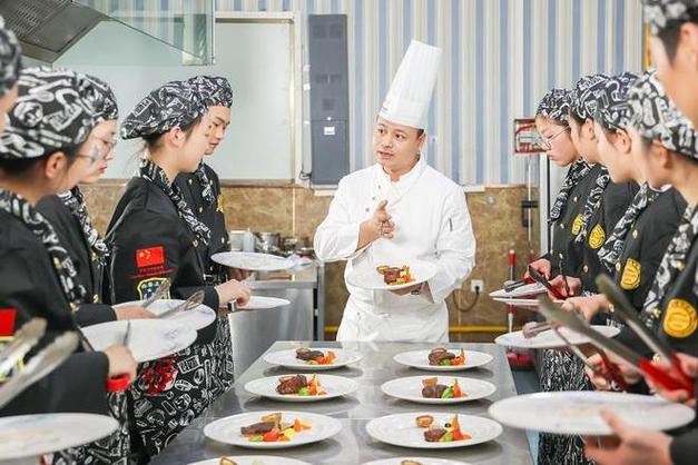 长沙新东方烹饪学校学费价目表