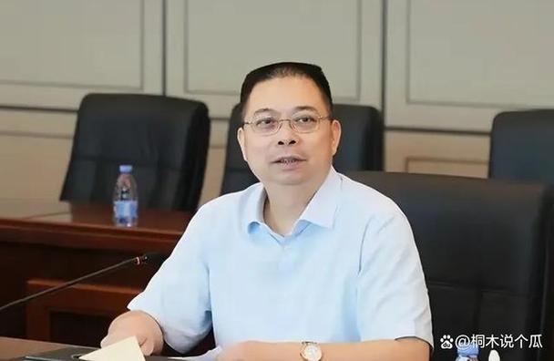 姚振华从万科赚了多少钱