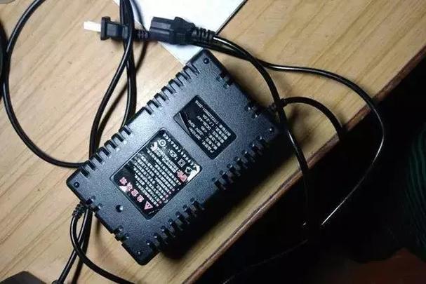 扩音器一直充电忘了拔