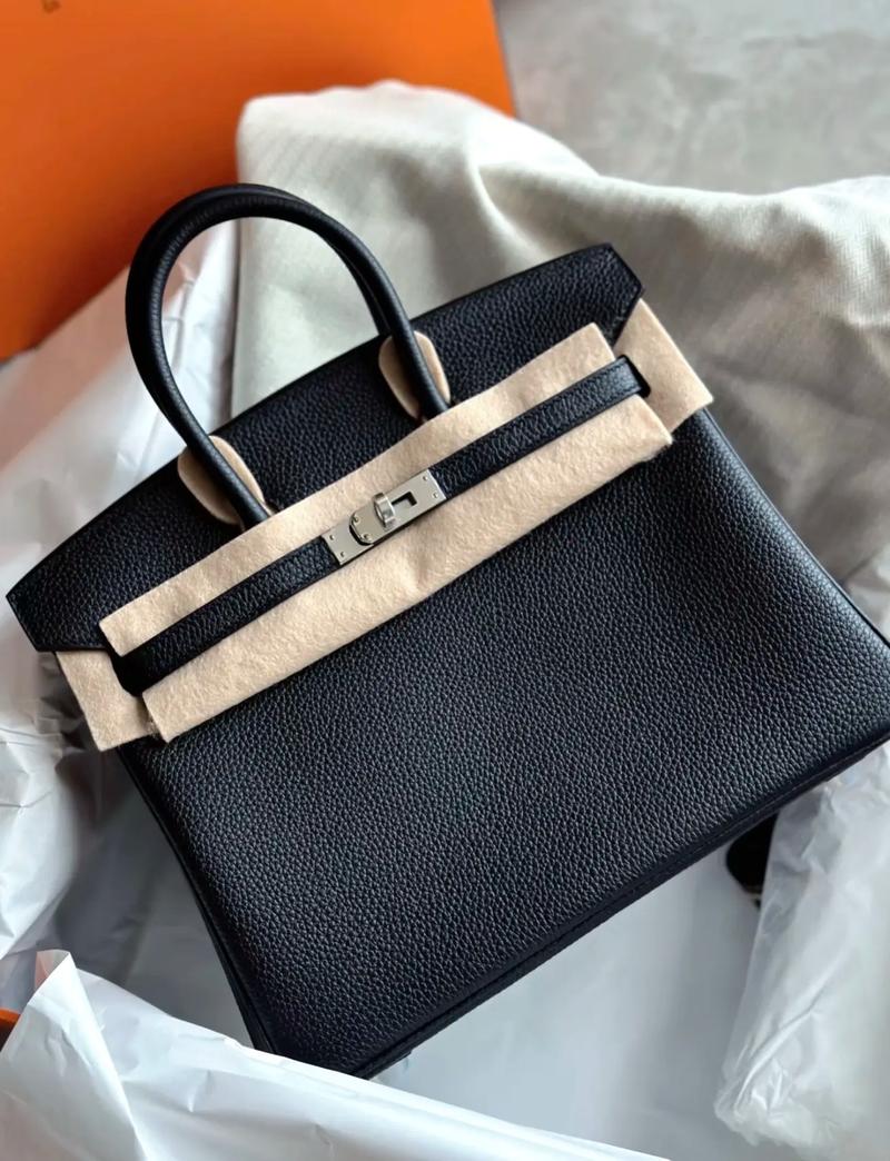 用头转圈在birkin