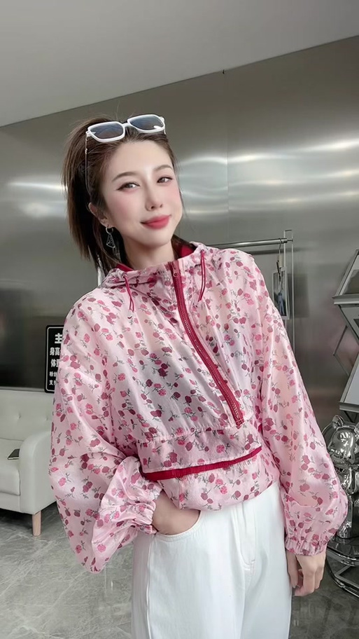 悦悦服饰时尚女装