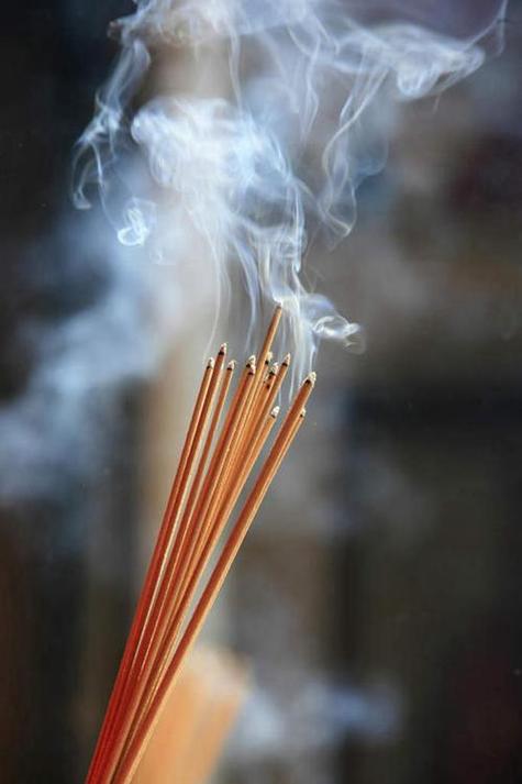 上香一天可以上两次吗