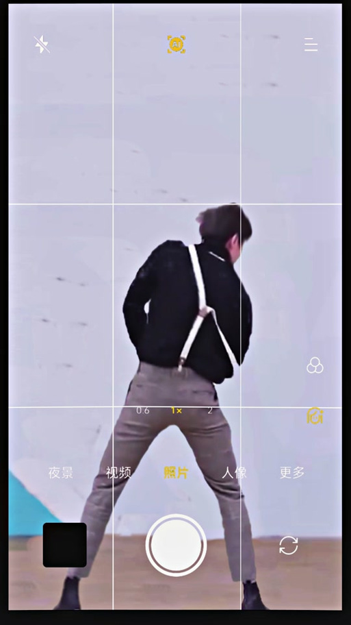 苹果手机相机辅助线怎么开