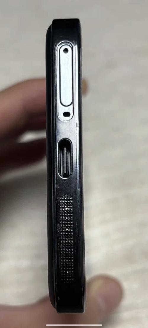小米14麦克风有防尘网吗