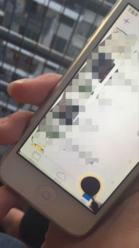 手机出现黑斑是什么原因图标