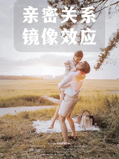 手机多了一个一模一样的小屏