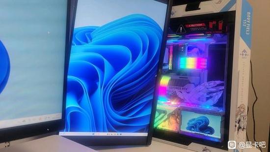 一块显卡接4个显示器缩略图