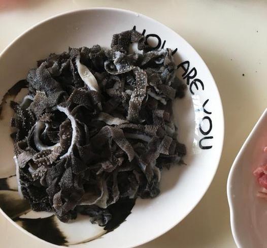 羊肚子黑色那层怎清洗