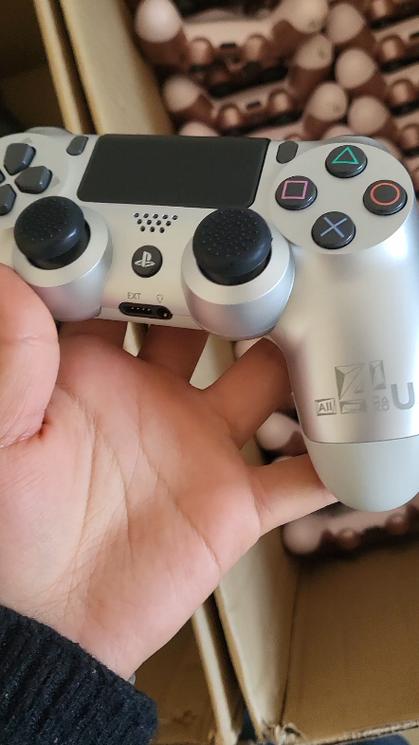 ps4手柄长期闲置充电不进电