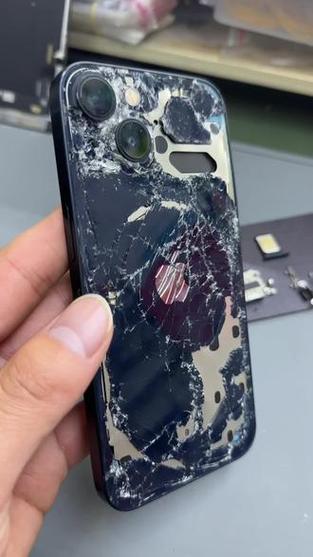 iphone摔变形还能修吗