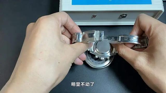 手表消磁后还是快