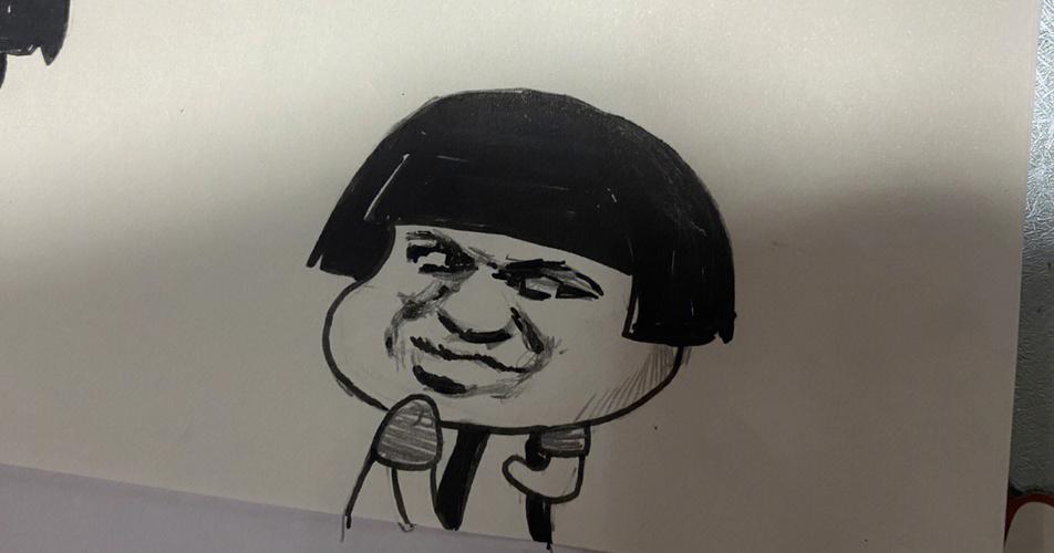 蘑菇头表情简笔画