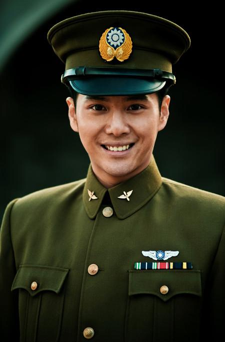 如何观看血战长空缩略图