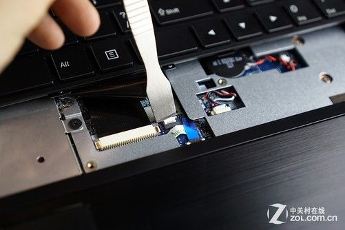 神舟战神z7键盘拆卸