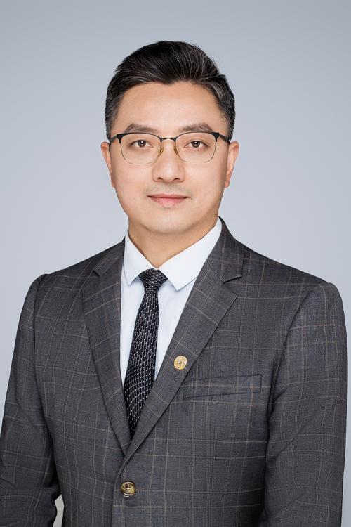 陆海林的个人资料