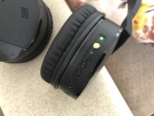 e8有降噪吗