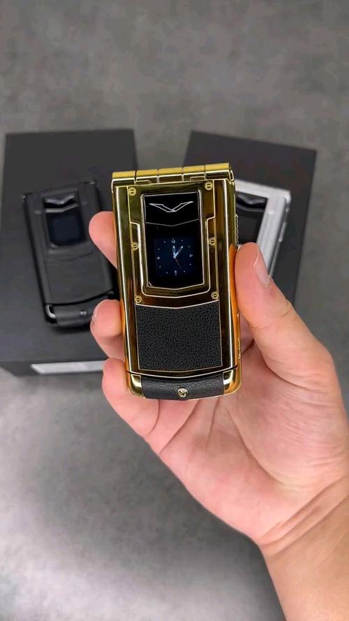 翻盖手机最新款缩略图