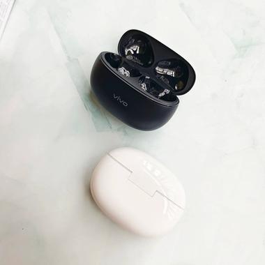 vivo蓝牙耳机盒充电需要放耳机在里面