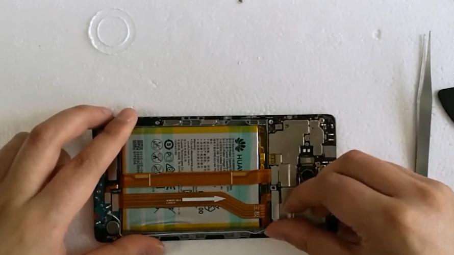华为mate8拆机换屏图解