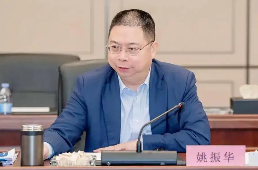 姚振华和南坡谁厉害
